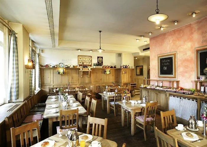 Hotel Istay By Nh Ost Berlin