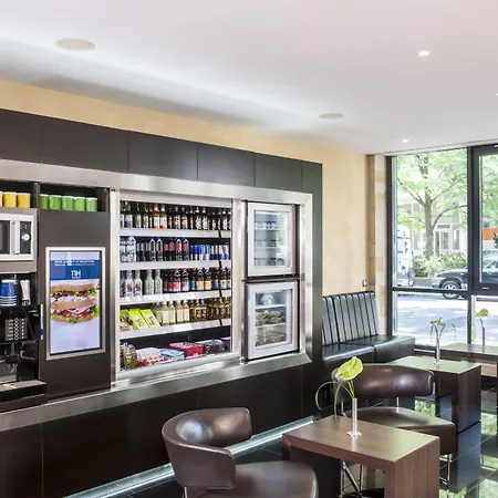 Nh Ost Hotel Berlín