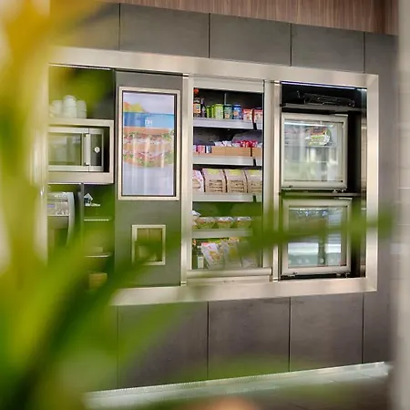 Nh Ost 4* Βερολίνο