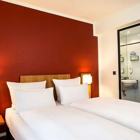 Nh Ost Ξενοδοχείο