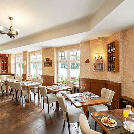 Nh Ost Otel Berlin