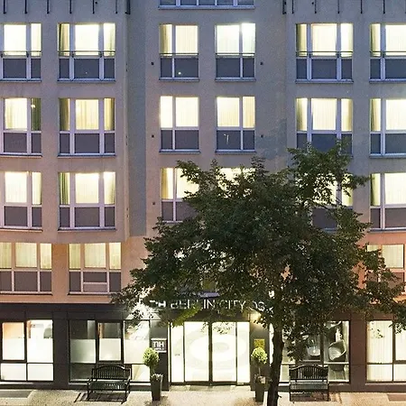 Nh Ost Otel 4*